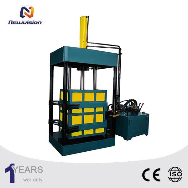 オイルボトル用油圧スクラップベーラー