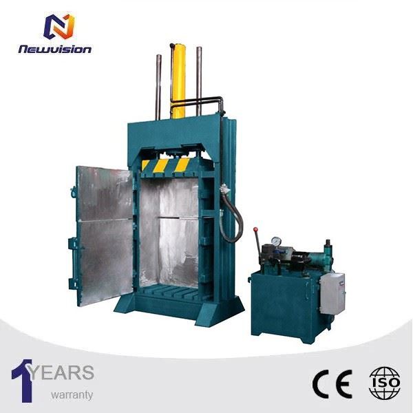 Vertical Type Baler Machine 